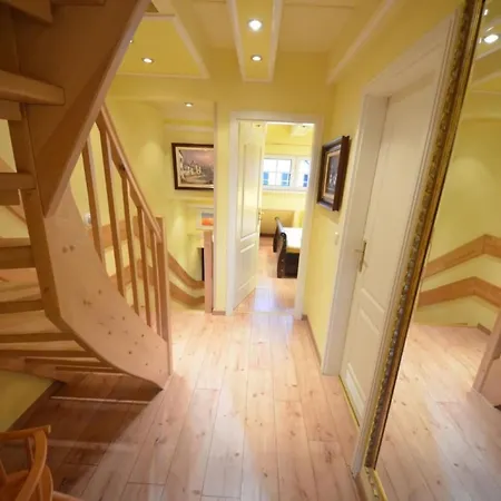 Haus Strandflieder By Interhome Groß Zicker