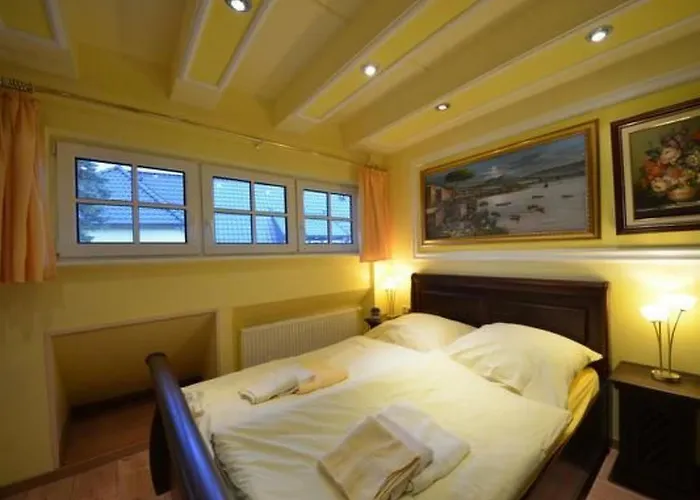 Haus Strandflieder By Interhome *